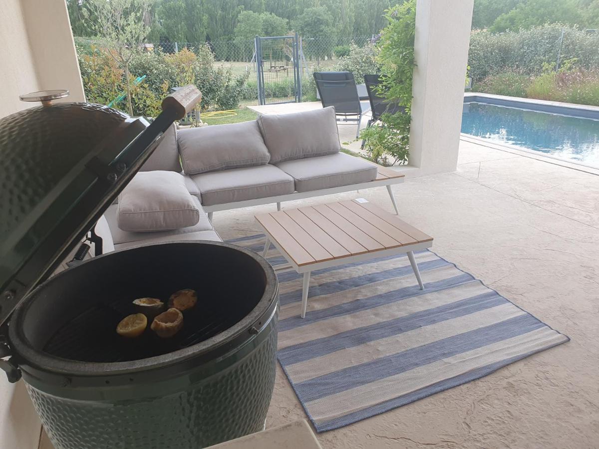 Onze Villa in Provence, Mont Ventoux, New Luxury Villa, Private Pool, Stunning views, Outdoor Kitchen, Big Green Egg Malaucène Buitenkant foto