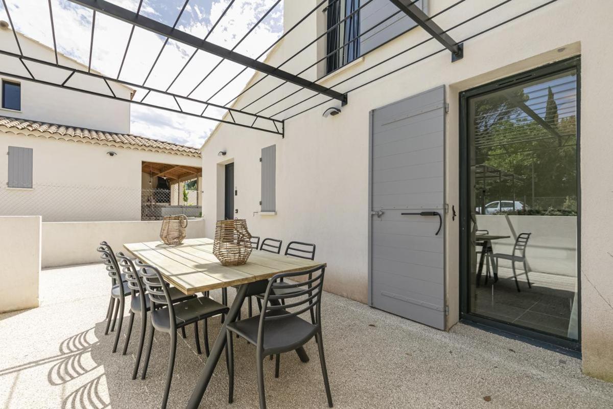 Onze Villa in Provence, Mont Ventoux, New Luxury Villa, Private Pool, Stunning views, Outdoor Kitchen, Big Green Egg Malaucène Buitenkant foto