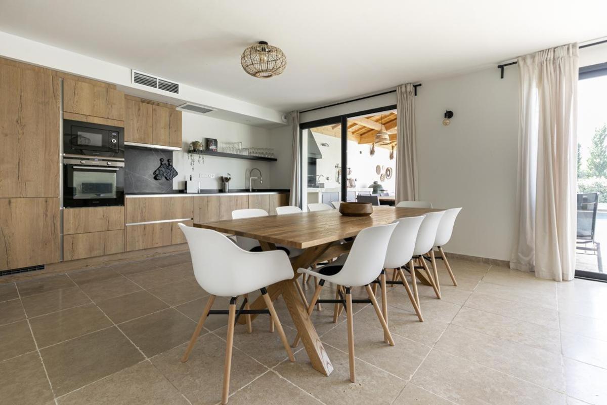 Onze Villa in Provence, Mont Ventoux, New Luxury Villa, Private Pool, Stunning views, Outdoor Kitchen, Big Green Egg Malaucène Buitenkant foto