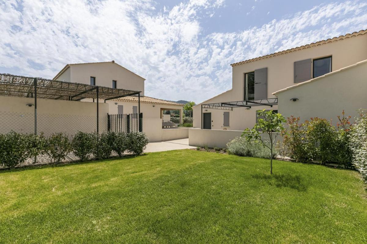 Onze Villa in Provence, Mont Ventoux, New Luxury Villa, Private Pool, Stunning views, Outdoor Kitchen, Big Green Egg Malaucène Buitenkant foto